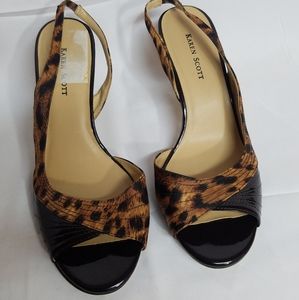 Karen Scott Leopard Print Slingback Heels